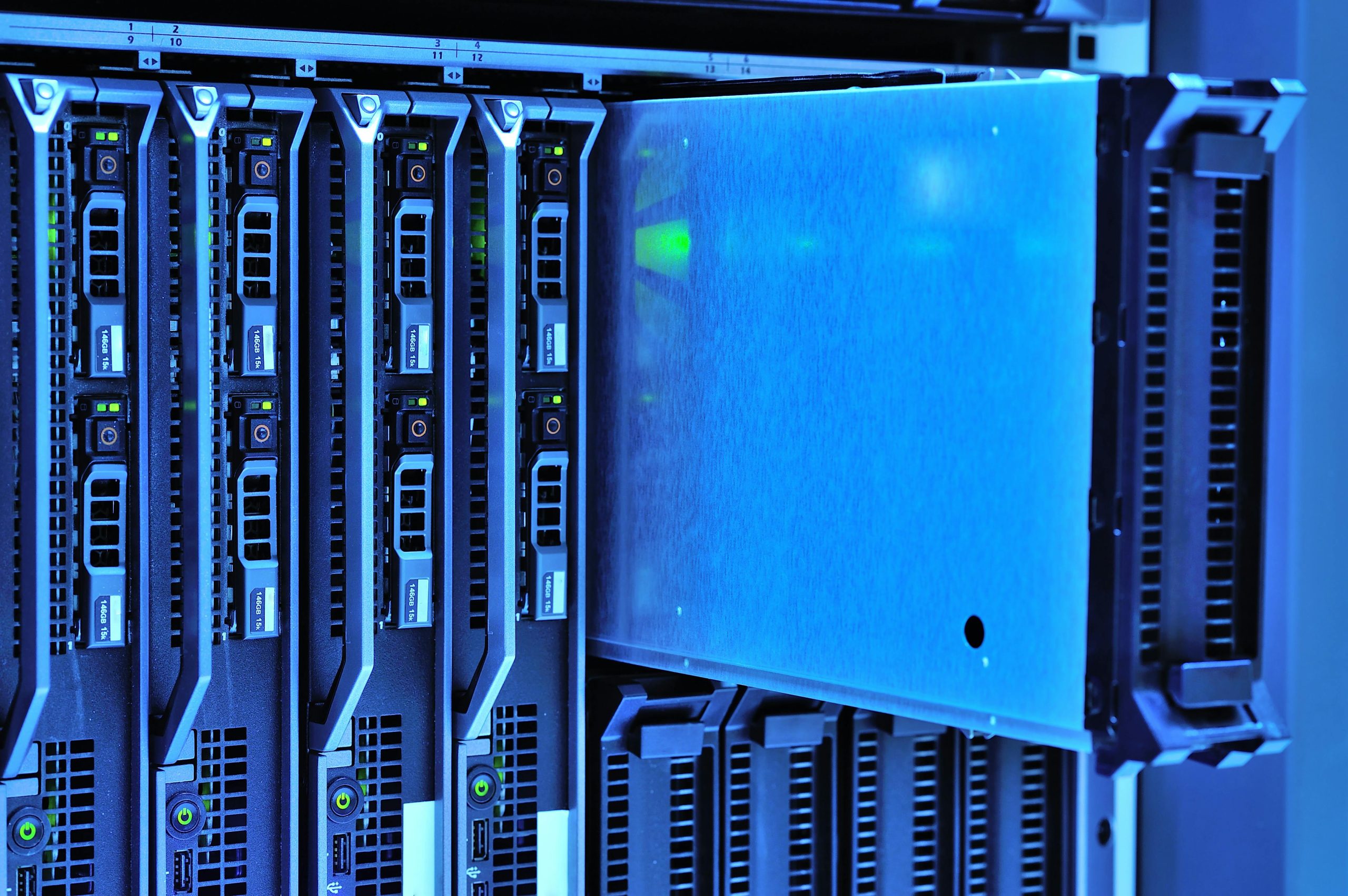 Hosting & VPS